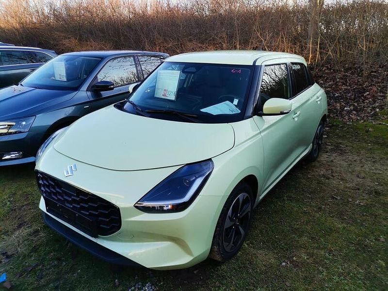 Gebraucht Suzuki Swift 83 PS (61 kW) 2025 Gelb Kleinwagen