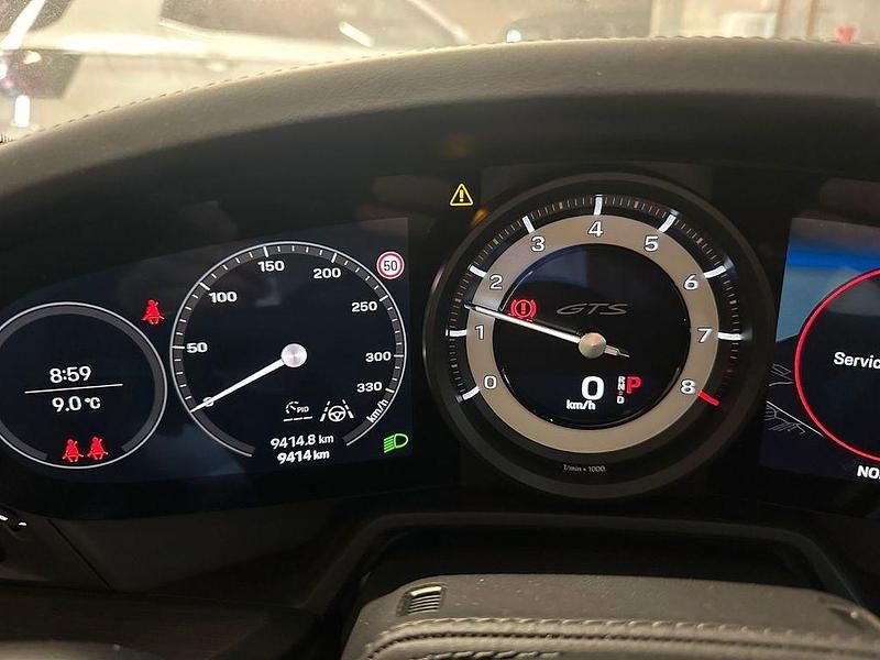 Gebraucht Porsche 992 480 PS (353 kW) 2023 Weiß Cabrio