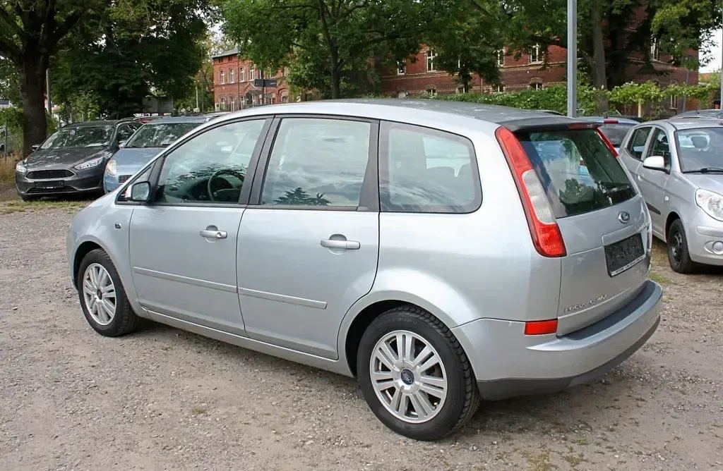 Gebraucht Ford C-MAX Ghia 125 PS (91 kW) 2005 Silber Van / Kleinbus