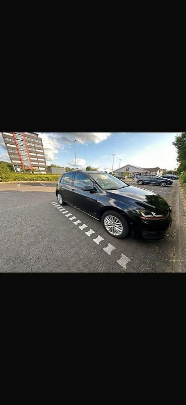 Schwarz Gebraucht 2014 VW Golf VII Limousine | 10.500 € (Teuer) - Bild 1/4