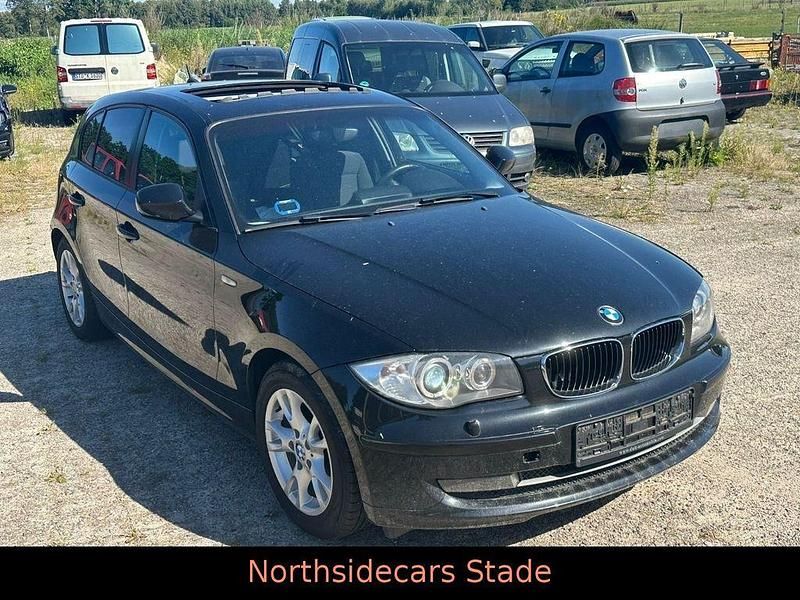 Gebraucht BMW 116 Advantage 122 PS (89 kW) 2010 Schwarz Kleinwagen