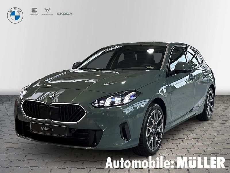 Gruen Neu 2025 BMW 120 Performance Kleinwagen | 41.800 € (Fairer Preis) - Bild 1/4