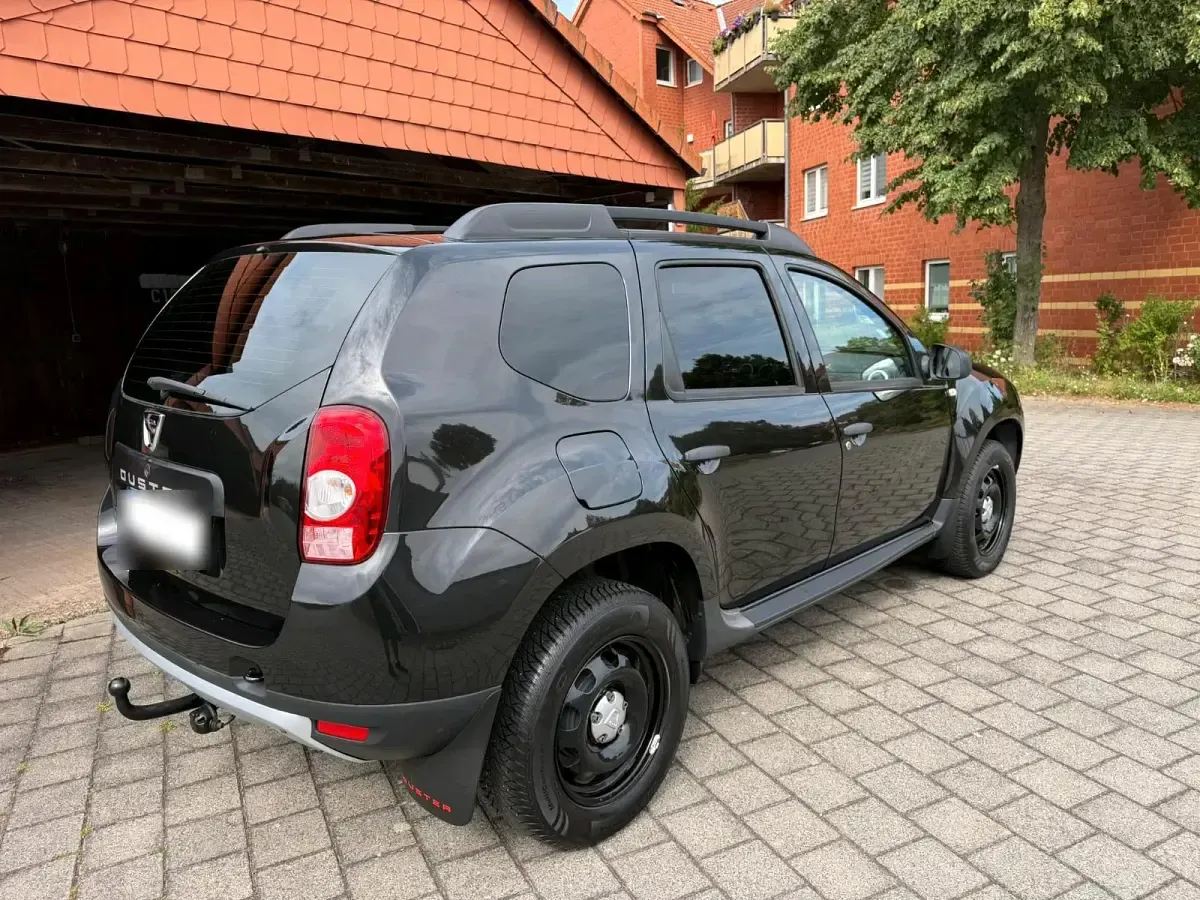 Gebraucht Dacia Duster 110 PS (80 kW) 2013 Schwarz SUV