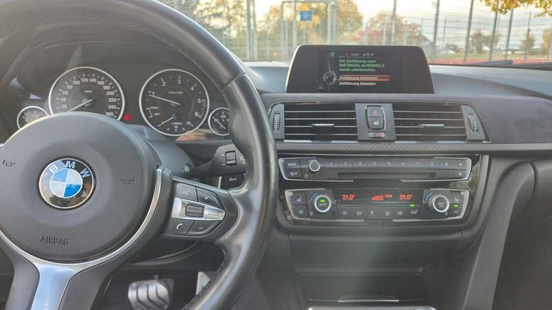 Gebraucht BMW 420 M Performance 184 PS (135 kW) 2015 Schwarz Cabrio