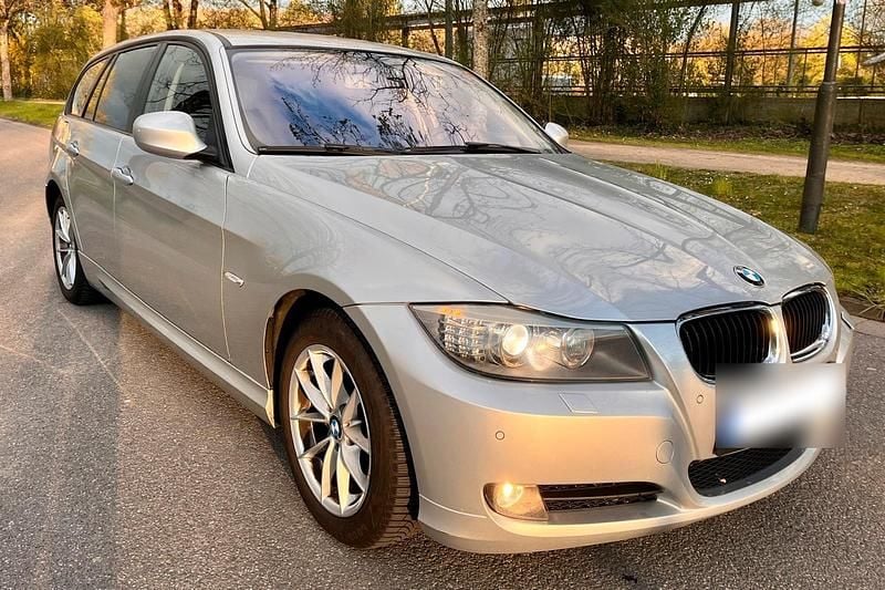Usata BMW 320 177 CV (130 kW) 2009 Argento Station wagon