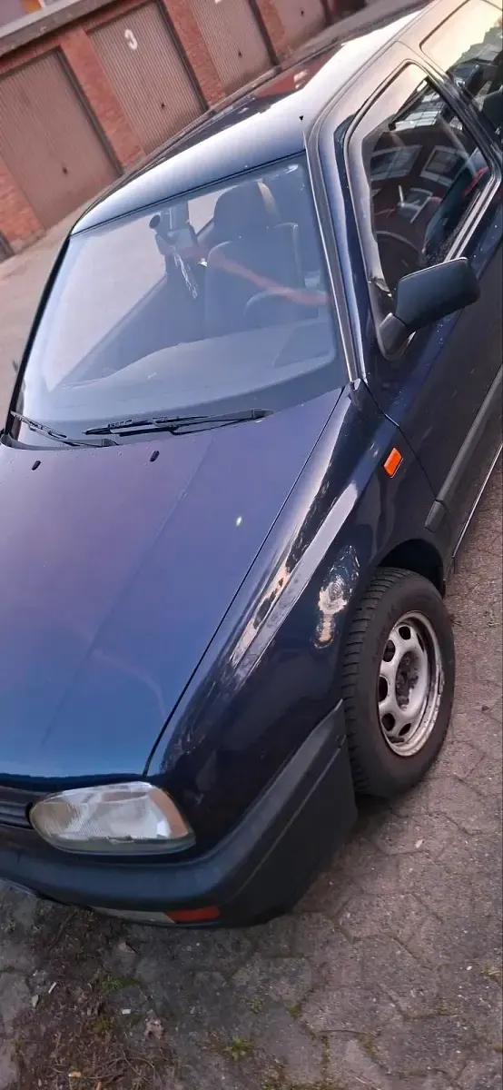 Gebraucht VW Golf III 75 PS (55 kW) 1998 Blau Kleinwagen