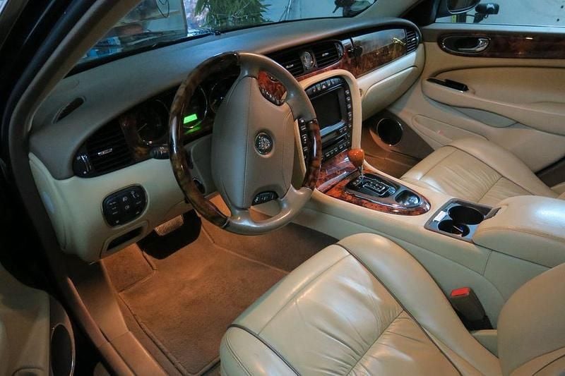 Gebraucht Jaguar XJ8 Executive 298 PS (219 kW) 2006 Schwarz Limousine