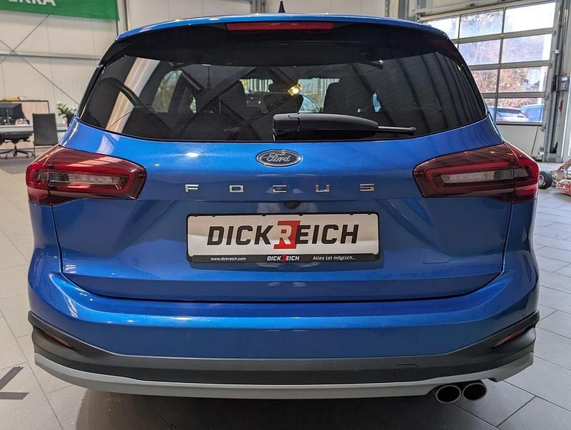 Gebraucht Ford Focus Active 155 PS (114 kW) 2024 Blau Kombi