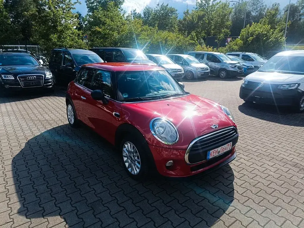 Gebraucht Mini ONE 102 PS (75 kW) 2015 Rot Kleinwagen