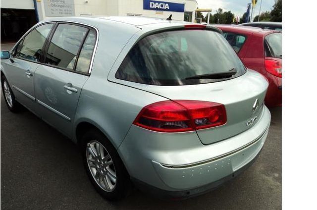 Gebraucht Renault Vel Satis Expression 150 PS (110 kW) 2002 Silber metallic Kleinwagen