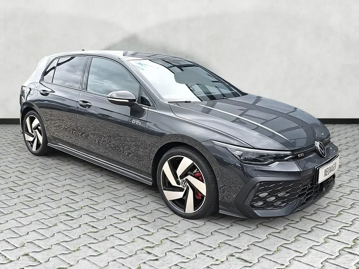 Gebraucht VW Golf VIII GTI 265 PS (194 kW) 2026 Limousine