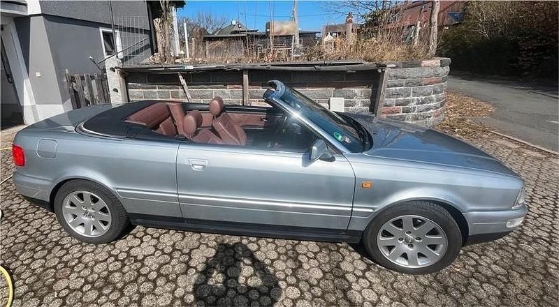 Second-hand Audi 80 125 CP (91 kW) 1999 Argintiu Cabrio