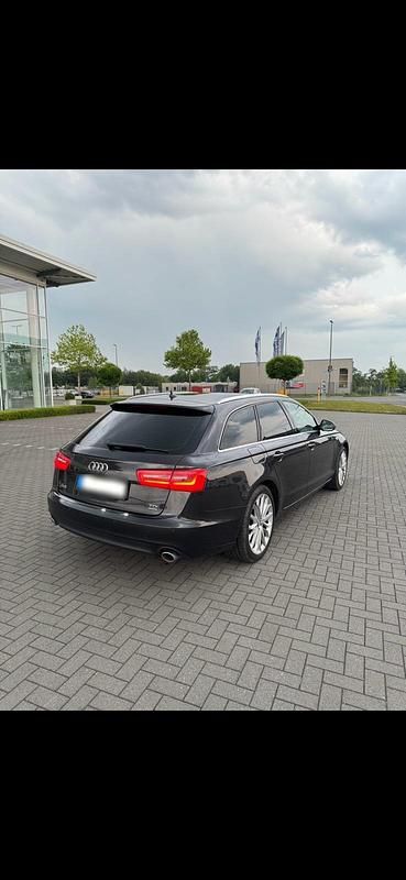Gebraucht Audi A6 245 PS (180 kW) 2011 Grau Kombi
