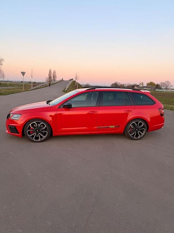 Gebraucht Skoda Octavia RS 245 PS (180 kW) 2020 Rot Kombi