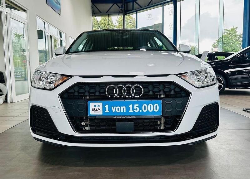 Gebraucht Audi A1 Advanced 150 PS (110 kW) 2022 Gletscherweiß metallic Kleinwagen