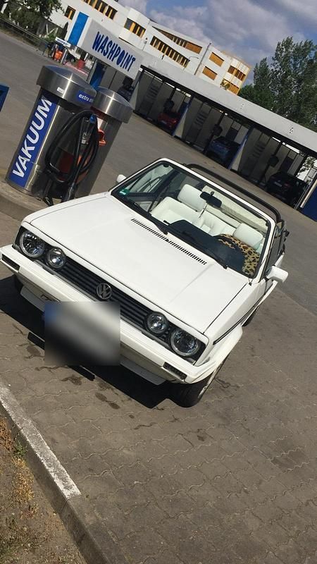 Weiß Gebraucht 1988 VW Golf Cabriolet Cabrio | 13.499 € - Bild 1/4