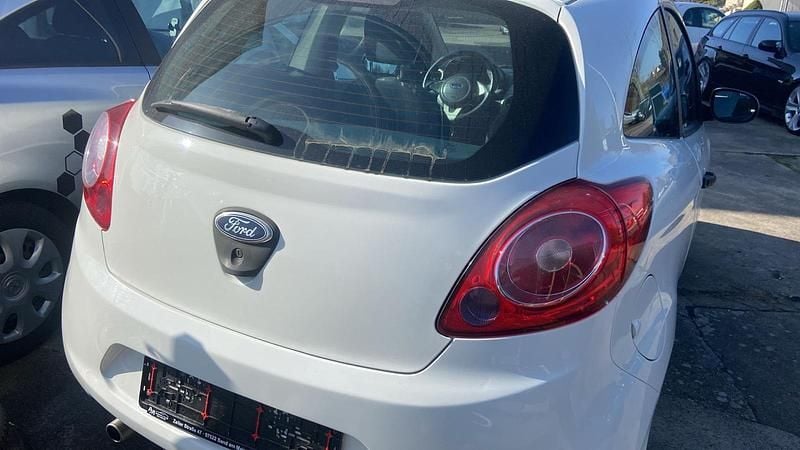 Usata Ford Ka 69 CV (50 kW) 2012 Bianco Utilitaria