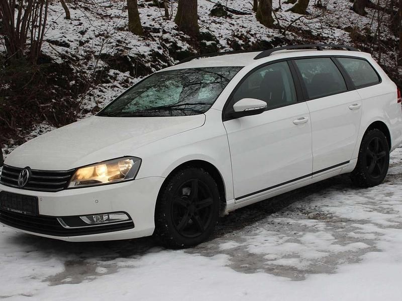 Gebraucht VW Passat Trendline 140 PS (102 kW) 2014 Weiß Kombi