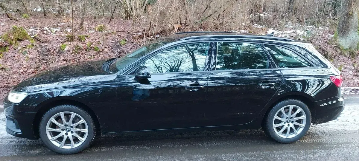 Gebraucht Audi A4 Business 190 PS (139 kW) 2019 Schwarz Kombi