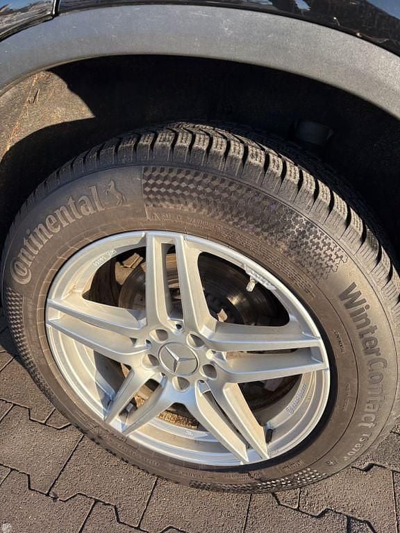 Gebraucht Mercedes GLC300e 306 PS (225 kW) 2022 Schwarz SUV