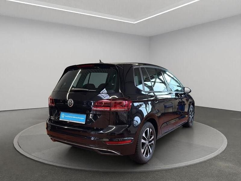 Gebraucht VW Golf VII 150 PS (110 kW) 2021 Schwarz Kleinwagen