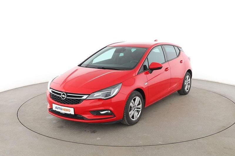 Gebraucht Opel Astra Active 125 PS (91 kW) 2016 Rot Limousine