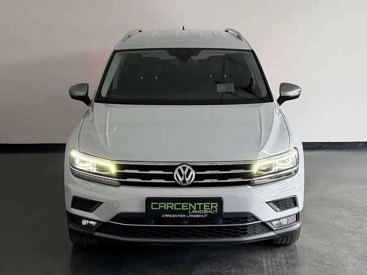 Gebraucht VW Tiguan Allspace 150 PS (110 kW) 2017 White silver SUV