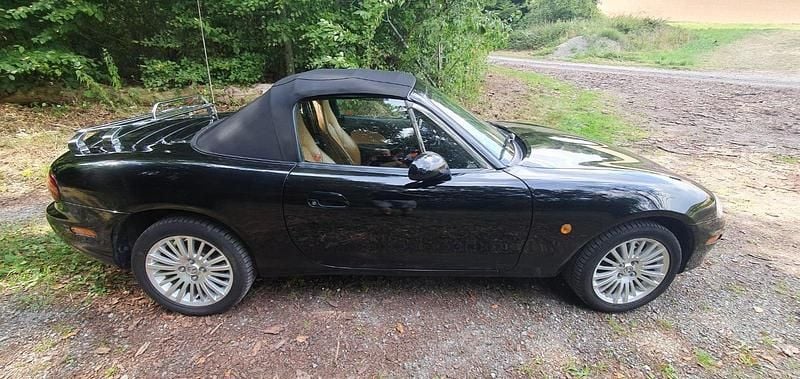 Schwarz Gebraucht 2005 Mazda MX5 Cabrio | 5.500 € (Guter Preis) - Bild 1/4