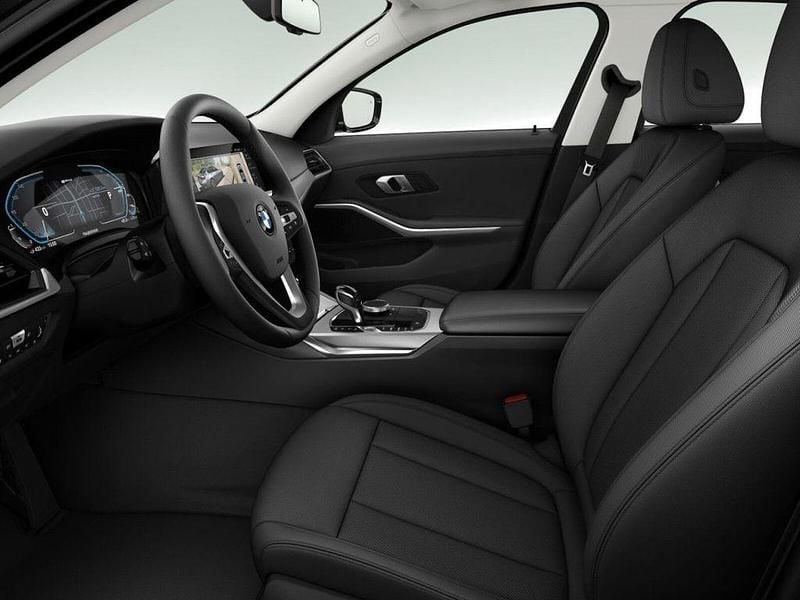 Gebraucht BMW 330e Advantage 292 PS (214 kW) 2021 Schwarz 2 (schwarz) Limousine