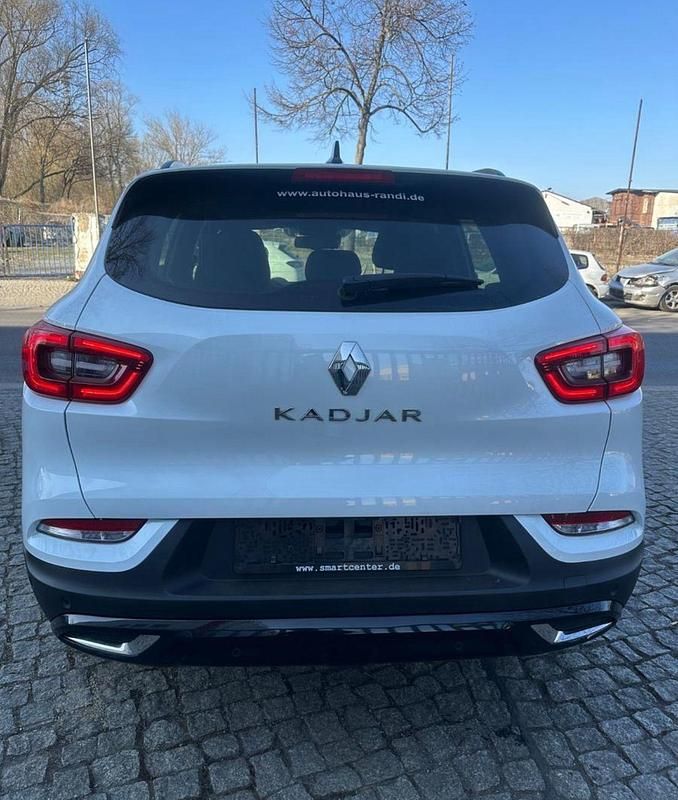 Gebraucht Renault Kadjar Black Edition 158 PS (116 kW) 2021 Weiß SUV