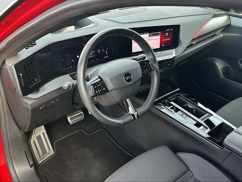 Gebraucht Opel Astra GS Line 181 PS (133 kW) 2022 Rot Limousine