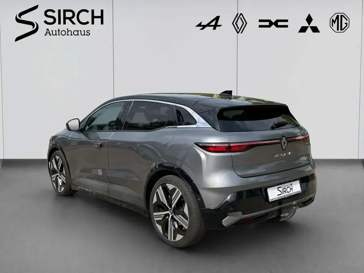 Gebraucht Renault Megane E-Tech Iconic 160 kW (218 PS) 2022 Grey kqg +black gne Limousine