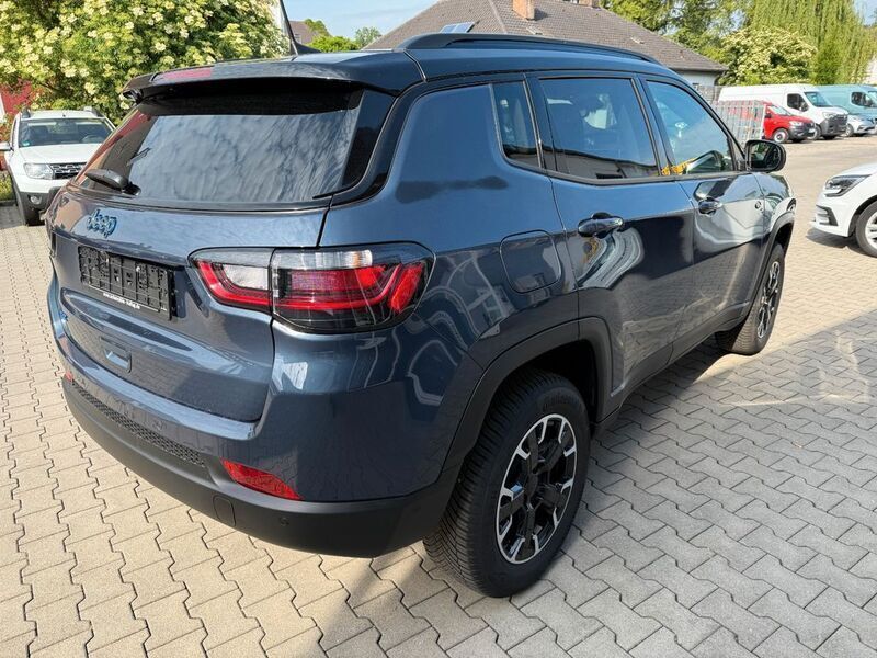 Gebraucht Jeep Compass 239 PS (175 kW) 2024 Blau SUV