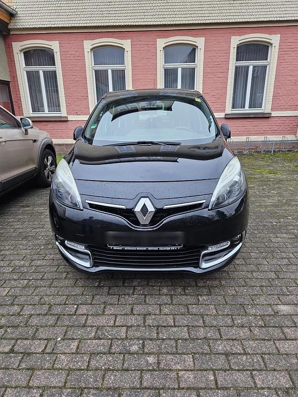 Schwarz Gebraucht 2014 Renault Scénic III Limousine | 4.700 € (Fairer Preis) - Bild 1/4