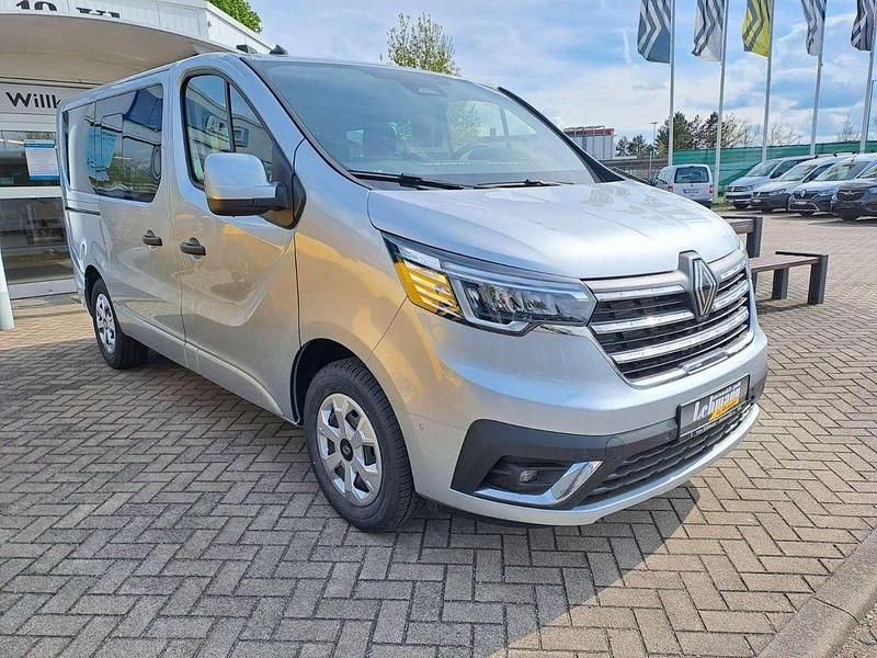 Second-hand Renault Trafic Evolution 150 CP (110 kW) 2025 Gri Monovolum