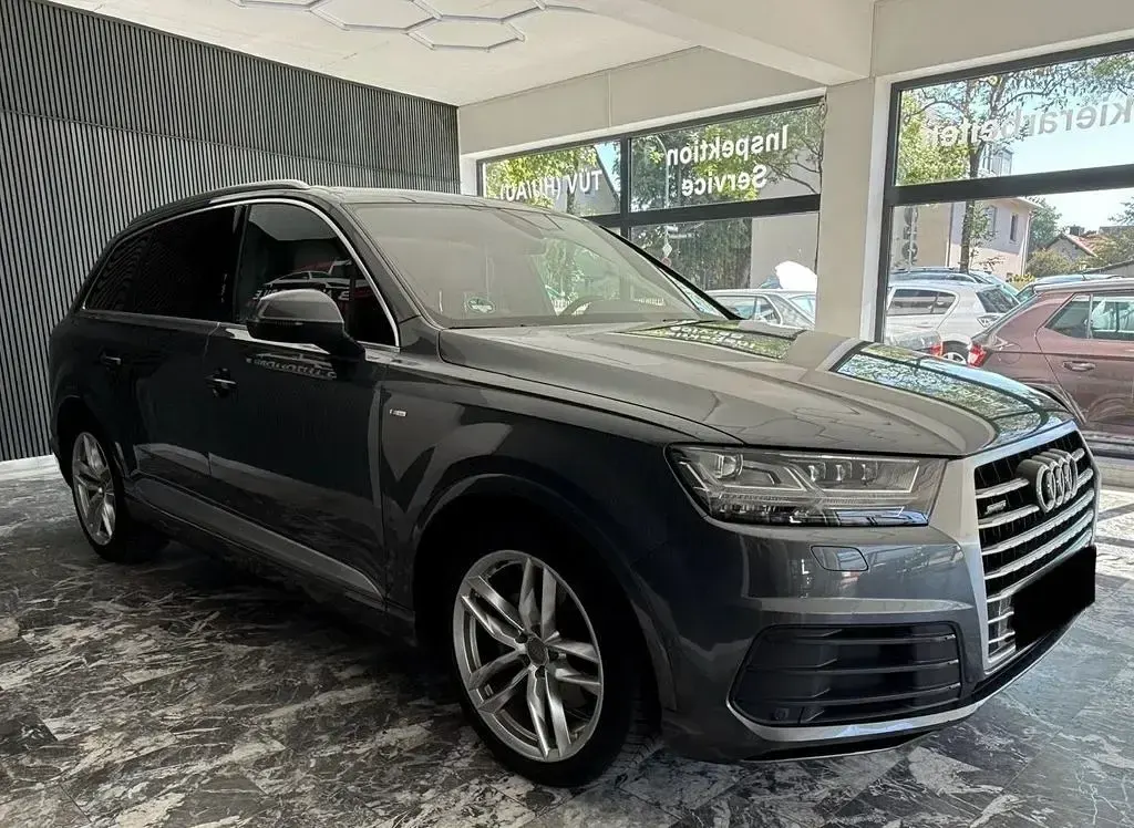 Gebraucht Audi Q7 S-Line 272 PS (200 kW) 2016 Grau SUV