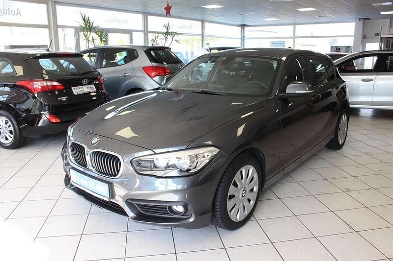Gebraucht BMW 118 Advantage 136 PS (100 kW) 2017 Grau Kleinwagen