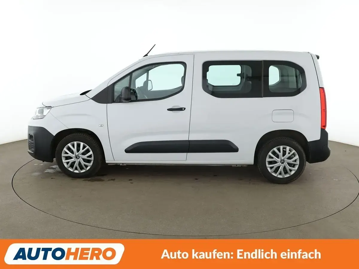 Gebraucht Citroën Berlingo PureTech 110 PS (80 kW) 2022 Weiß Van / Kleinbus