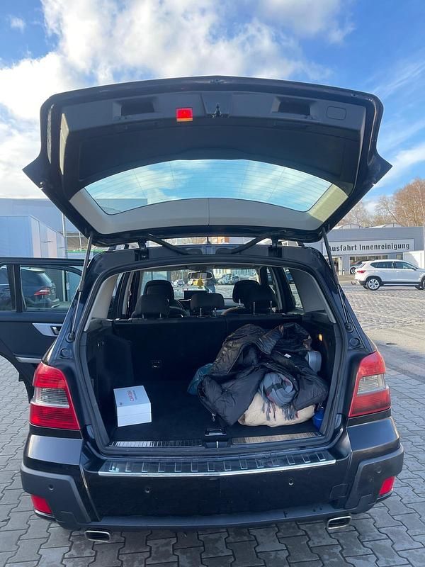 Gebraucht Mercedes GLK320 224 PS (164 kW) 2008 Schwarz SUV