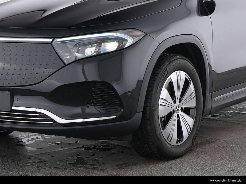 Gebraucht Mercedes EQA300 Advanced 167 kW (228 PS) 2024 Lack kosmosschwarz SUV