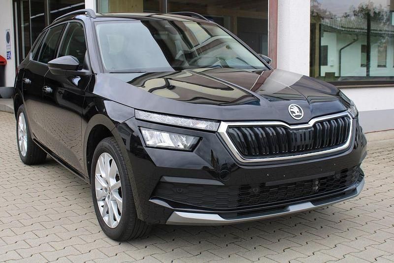Schwarz Gebraucht 2023 Skoda Kamiq SUV | 20.690 € (Fairer Preis) - Bild 1/4