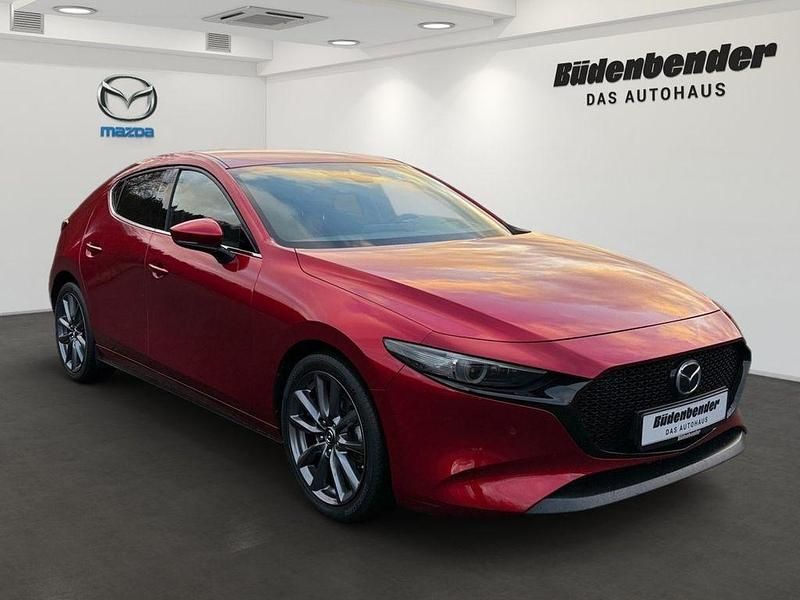 Gebraucht Mazda 3 Selection 122 PS (89 kW) 2019 Rot Limousine