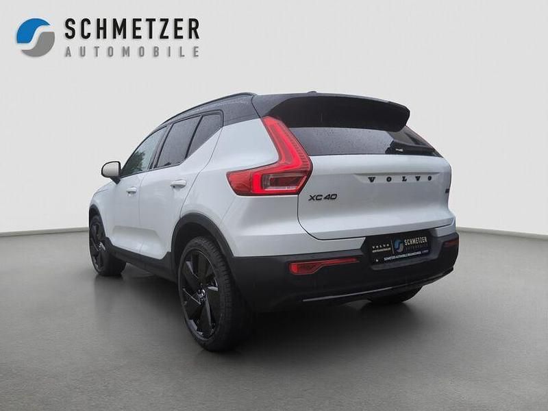 Gebraucht Volvo XC40 Plus 163 PS (119 kW) 2025 Schwarz SUV