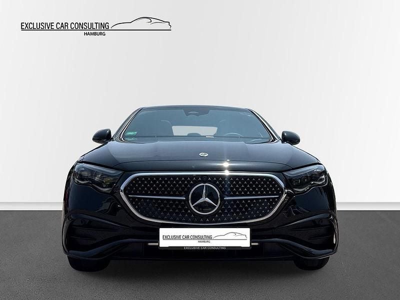 Gebraucht Mercedes E300 AMG Line Premium Plus 204 PS (150 kW) 2025 Schwarz Limousine