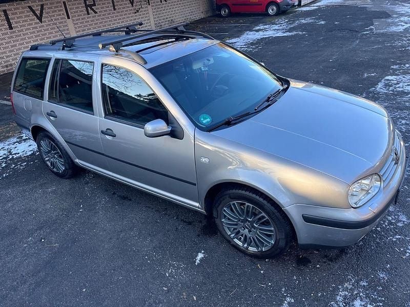 Gebraucht VW Golf IV Edition 101 PS (74 kW) 2003 Grau Kombi