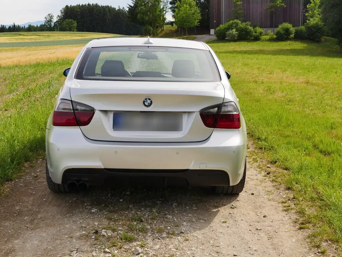 Gebraucht BMW 330 M Performance 258 PS (189 kW) 2005 Silber Limousine