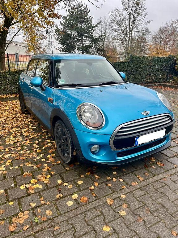 Gebraucht Mini Cooper D 116 PS (85 kW) 2016 Blau Kleinwagen