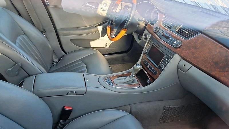 Schwarz Gebraucht 2025 Mercedes CLS350 Coupé | 11.900 € - Bild 1/3