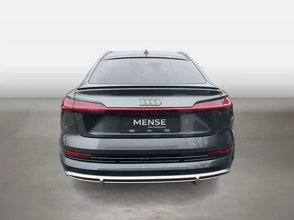 Gebraucht Audi e-tron Sportback S-Line 230 kW (313 PS) 2020 Daytonagrau perleffekt SUV