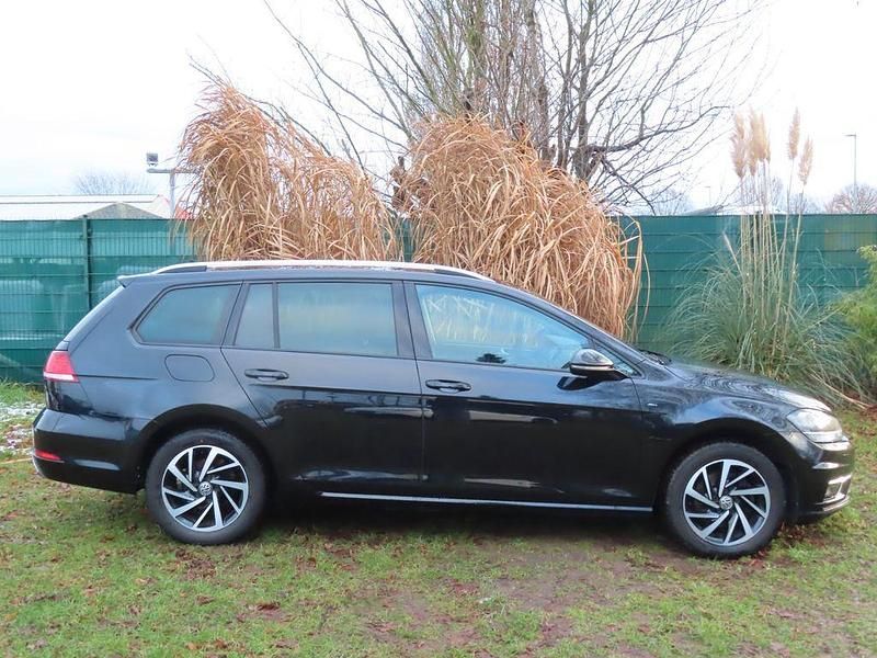 Gebraucht VW Golf VII Join 116 PS (85 kW) 2019 Schwarz Kombi